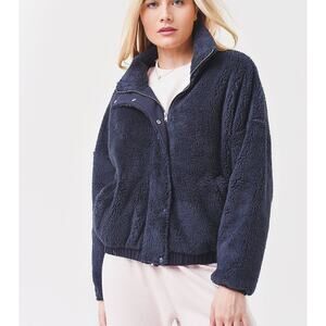Z Supply Dakota Dropped Shoulder Full Zip Winter Sherpa Jacket Navy Small